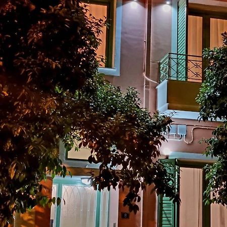 City Break Metro Ambelokipi Афіни Екстер'єр фото